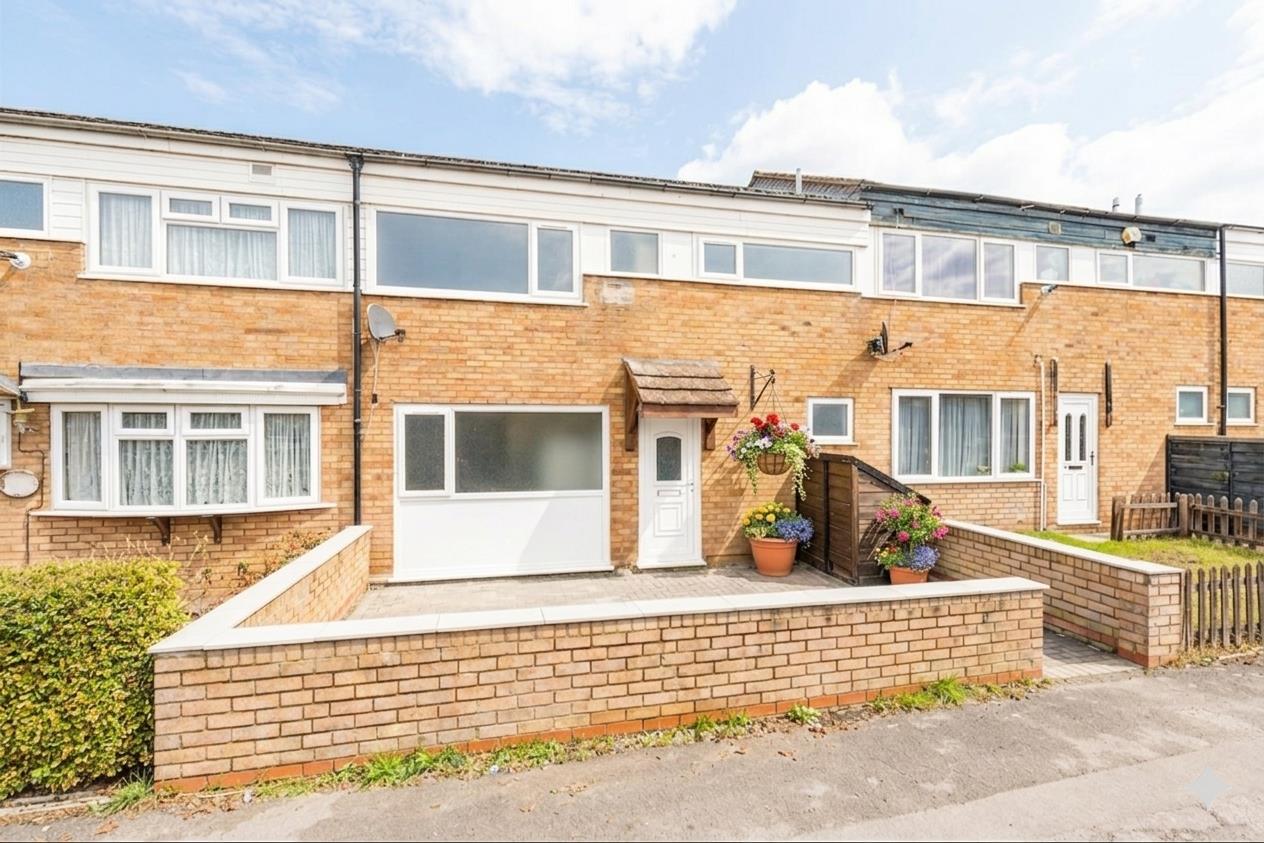3 bed property in Ferndale, Milton Keynes